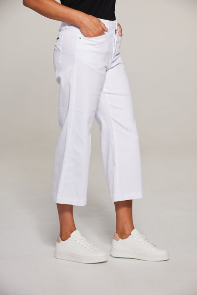 NNP26520 Athena Wide Leg Jean by Newport