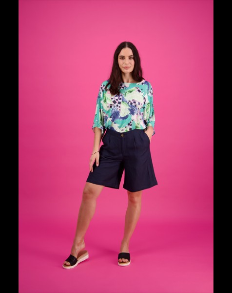 5977 Floaty Linen Short by Vassalli