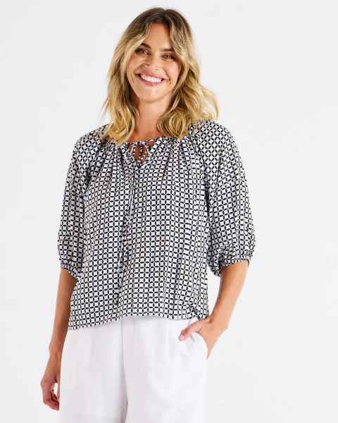 BB8310 Camilla Blouse