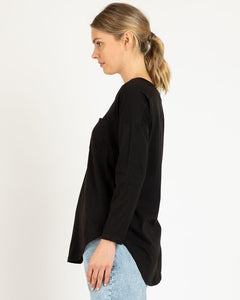Phoebe Top by Betty Basic